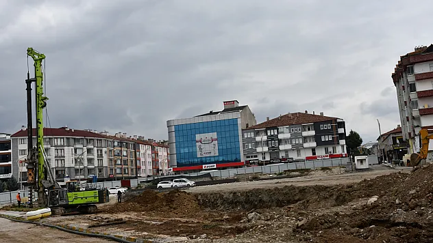 Vezirköprü meydan ve otopark projesi çalışmaları başladı