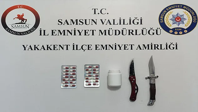 Yakakent'te amaç dışı bıçak ele geçirildi