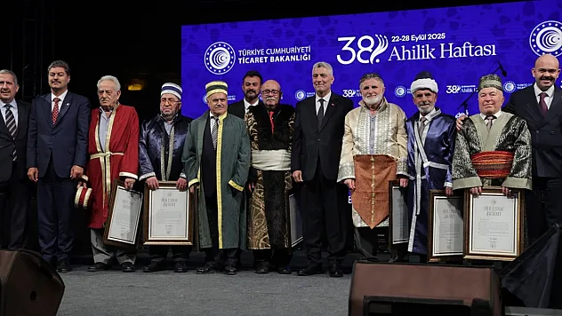 Yarım asırlık ustaya ahilik beratı