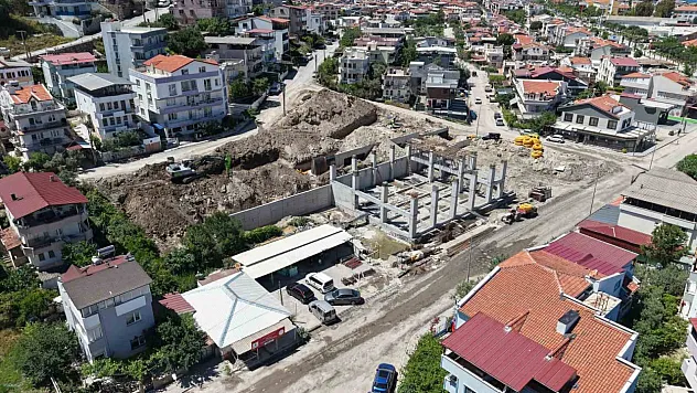 Yeni itfaiye binası hızla yükseliyor
