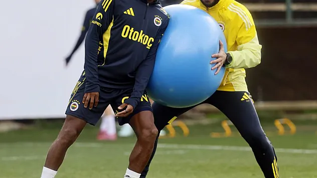 Yeni Transfer Musaba İlk Antrenmanına Çıktı