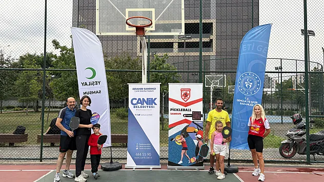 Yeşilay'dan Ailece Sporla Bağımlılıkla Mücadele Mesajı