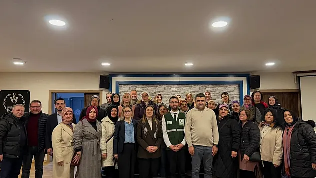 Yeşilay'dan Atakum'da Bağımlılıkla Mücadele Semineri