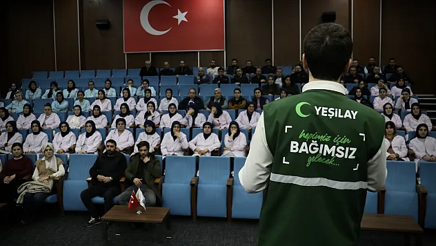Yeşilay'dan OSB çalışanlarına bağımlılıkla mücadele eğitimi