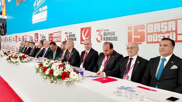 YRP Kongresinde Samsun'dan Bir İsim Divanda Yer Aldı