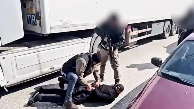 Yüksekova'da dev uyuşturucu operasyonu: 211 kilogram zehir ele geçirildi