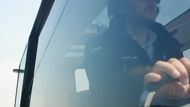 Yunan asıllı eşi ve çocuğunu almak için Atina'ya gidecekmiş