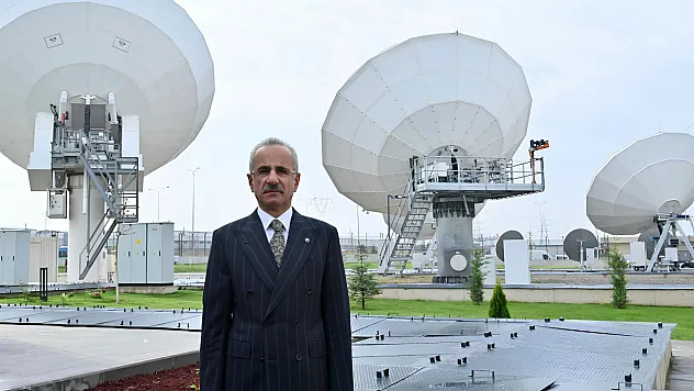 Yüzlerce TV ve radyo kanalı yeni uydulara taşındı