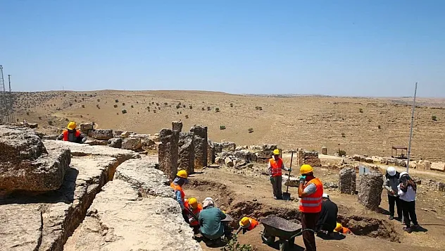 Zerzevan Kalesi'nde 1800 Yıllık Roma Su Dağıtım Sistemi Ortaya Çıkarıldı