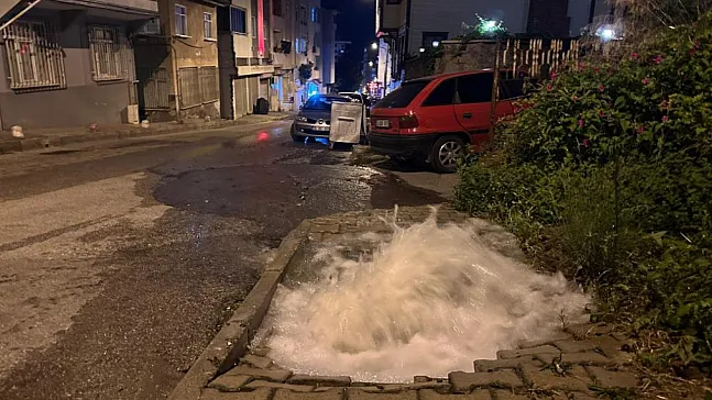 İlkadım'da Su Borusu patladı