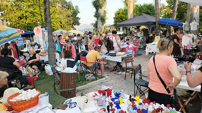 Muğla'da hafta sonu kurulan ikinci el pazarına yoğun ilgi