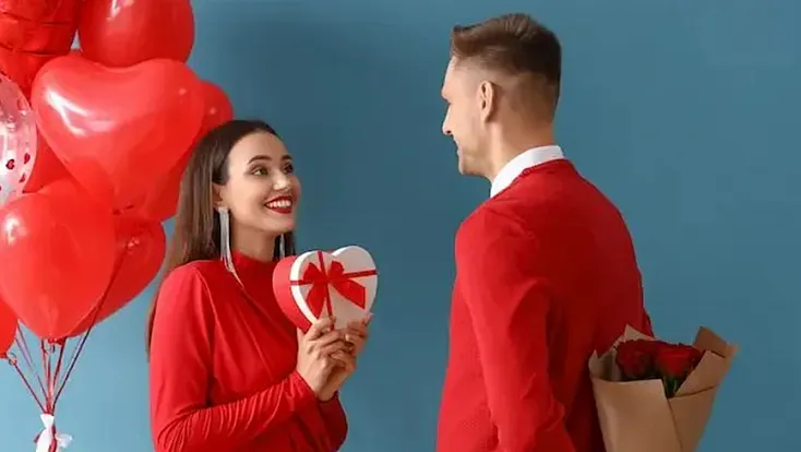 14 Şubat Sevgililer Günü'nde sevgilinize bu mesajları atın