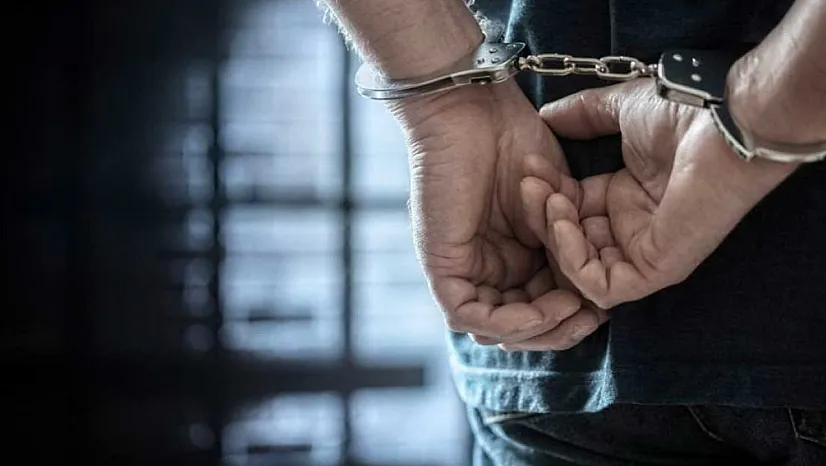 10 yıl hapis cezasıyla aranan şahıs yakalandı