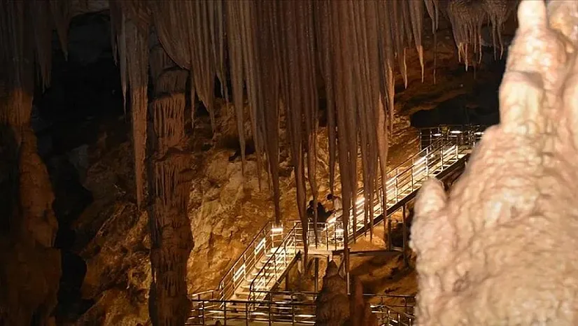 Karaca Mağarası'nda turizm sezonu başladı