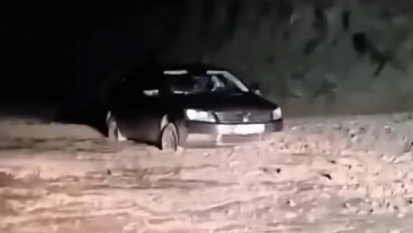 HAKKARİ'DE SEL