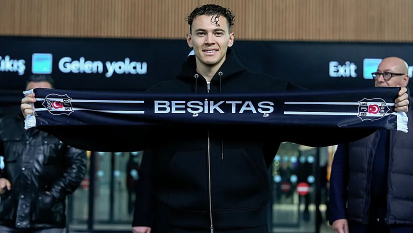Beşiktaş, Kristjan Asllani'yi İstanbul'a Getirdi