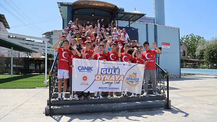 Canik'te camiler çocuk sesleriyle şenleniyor