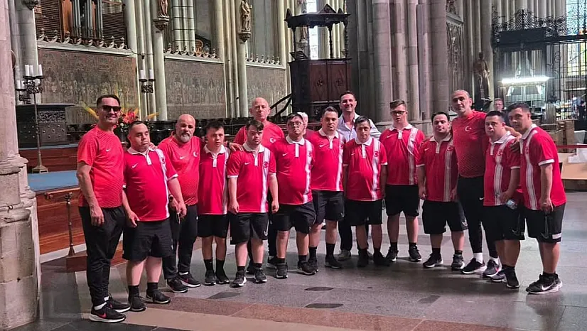 Down Sendromlular Futsal Milli Takımından büyük başarı