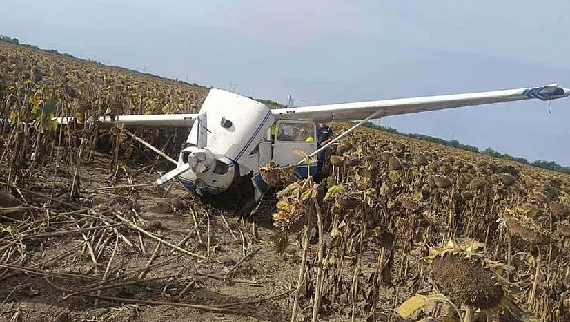 Macaristan'da uçak kaçırıp nükleer santral üzerinde uçtu Savaş uçakları peşine düştü