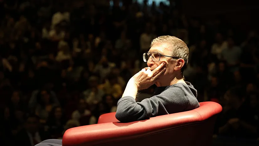 Nobel ödüllü Aziz Sancar Diyarbakır'da öğrencilerle buluştu