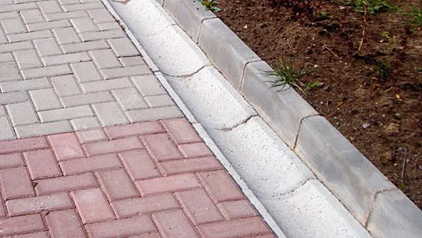 Parke Taşı, Yağmur Oluğu ve Bahçe Bordürü Alınacaktır