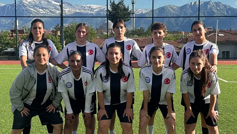 Şampiyon Gençler Gücü