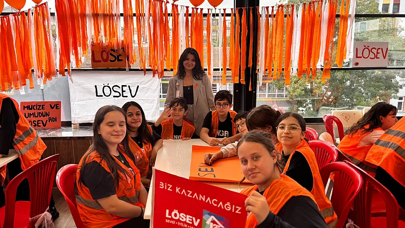 Samsun'da öğrencilerden Lösemiye turuncu destek