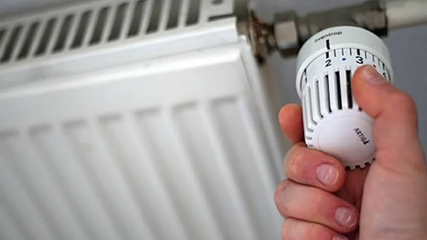 Faturayı yarı yarıya düşürmek mümkün: Evde ısı kaybını önlemenin yolları belli oldu!