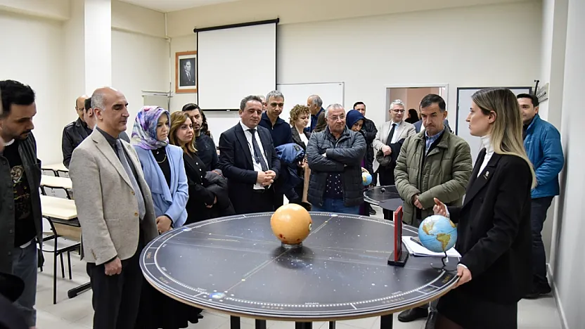 Gökyüzü Sınıflara Taşınıyor