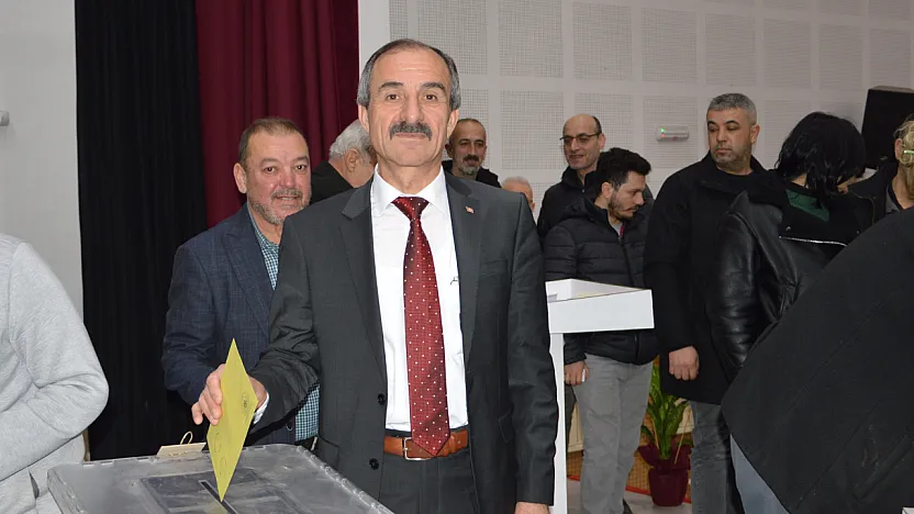 Havza Kahveciler Esnaf Odası'nda Hüseyin Karaçoban Güven Tazeledi