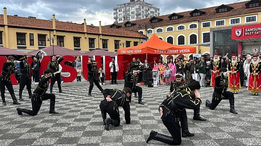 LÖSEV'den sevgi gününde farkındalık etkinliği