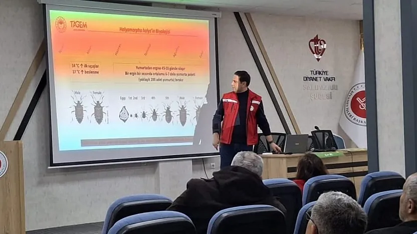 Salıpazarı'nda Din görevlilerine Kahverengi Kokarca eğitimi