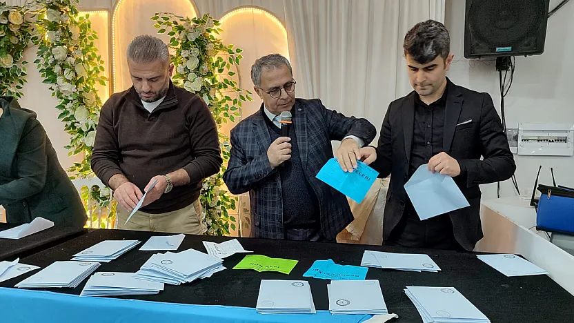 Salıpazarı Şoförler ve Otomobilciler Esnaf Odası'nda başkan değişti