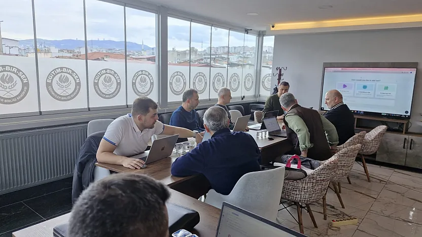 Samsun Eğitim Bir-Sen'den Öğretmenlere Yapay Zeka Dokunuşu