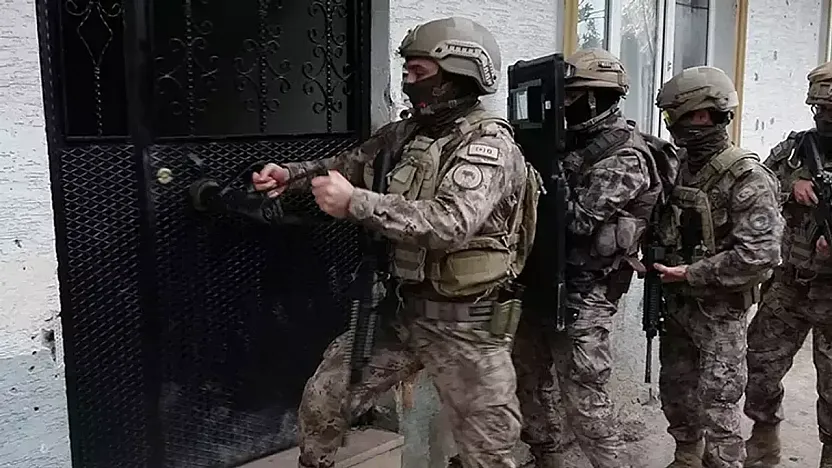 Samsun merkezli çocuk istismarı operasyonu: 12 gözaltı