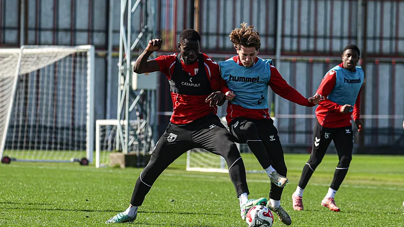 Samsunspor'da Antalyaspor mesaisi sürüyor