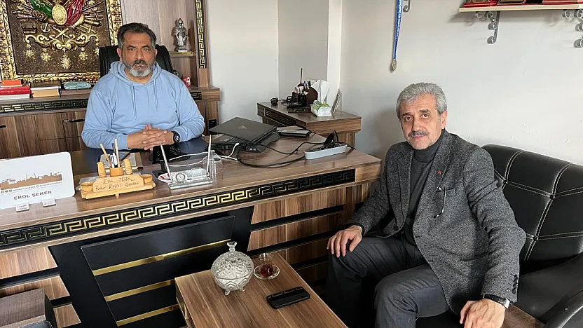 Şen'den dikkat çeken açıklama 'Çatıda değil, tabanda birliktelik'