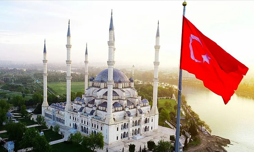 81 ilde aynı çağrı: bu hafta camilerde hangi mesaj veriliyor?