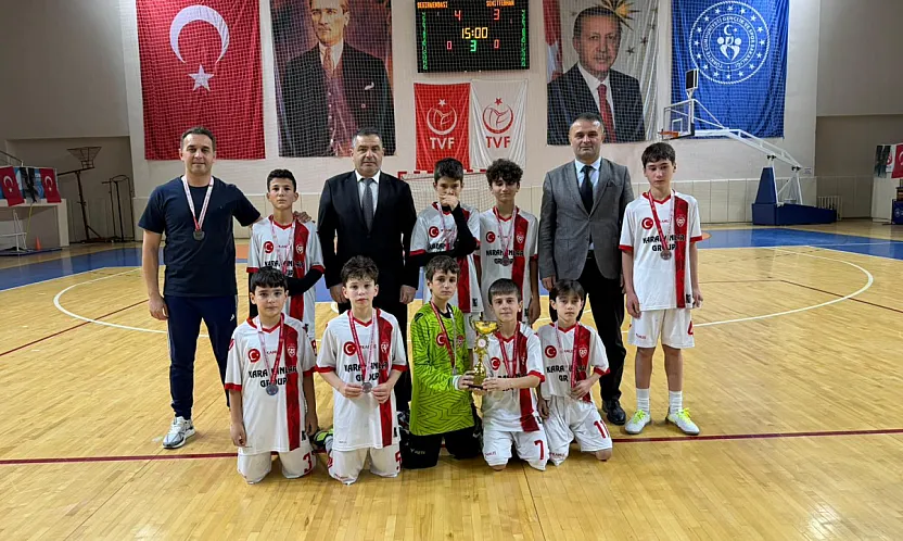 Çarşamba'da Okul Sporları futsal heyecanı tamamlandı