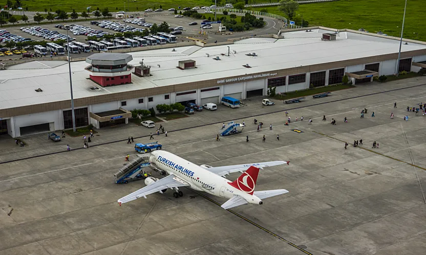 Çarşamba Havalimanı'nda yolcu patlaması