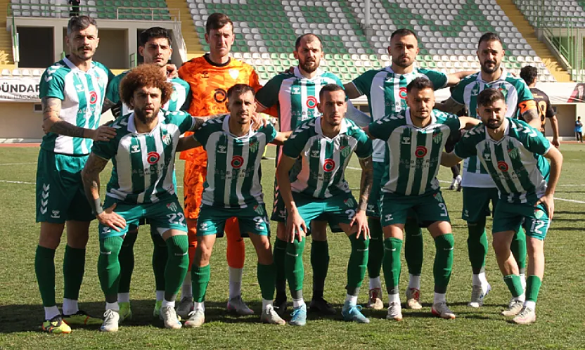 Çarşambaspor şampiyonluk yolunda yara aldı