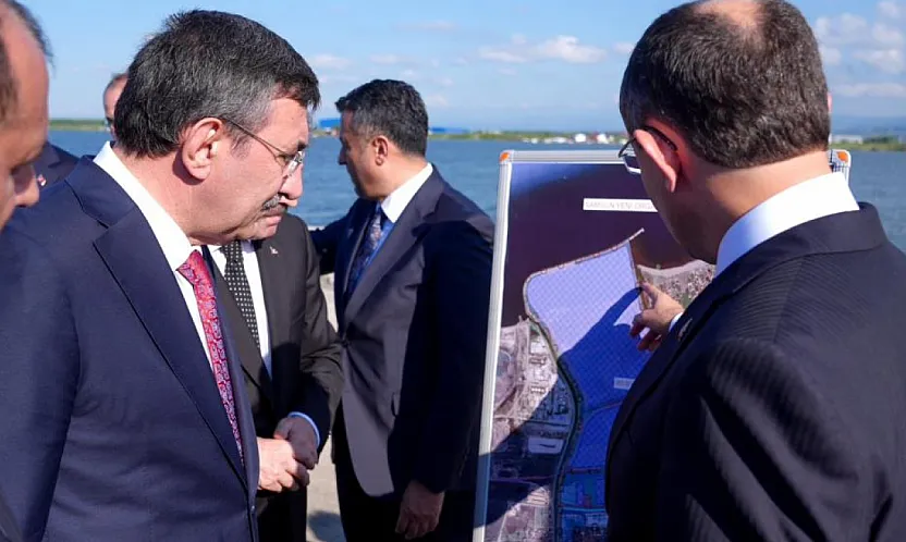 Cevdet Yılmaz'dan Samsun vurgusu:  Karadeniz'in en önemli ulaşım ve ticaret merkezlerinden biri olacak