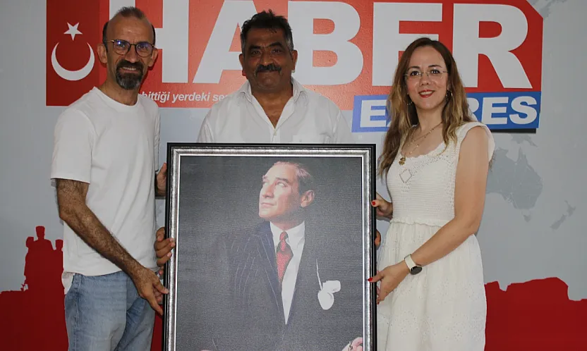 Eğitim-İş'ten Atatürk Tablosuyla Gelen Ziyaret