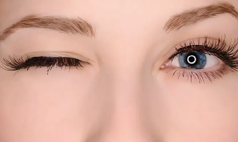 Göz Seyirmesi Neden Olur? Sol ve Sağ Göz Seğirmesi Nasıl Geçer?