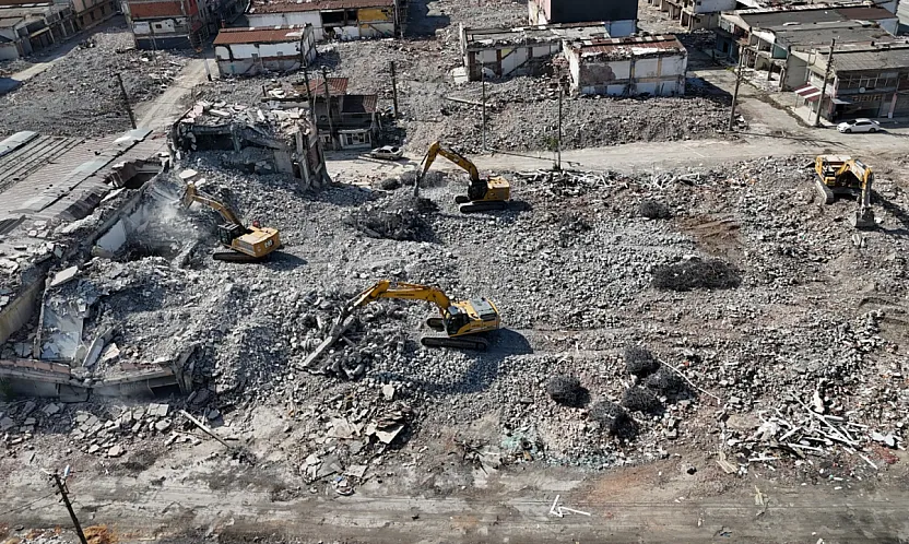 Gülsan sanayi sitesi'nde yıkımlar devam ediyor