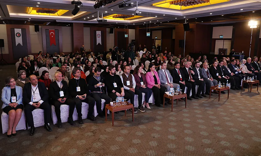 HAK-İŞ Türkiye Kadın buluşması Samsun'da gerçekleşti