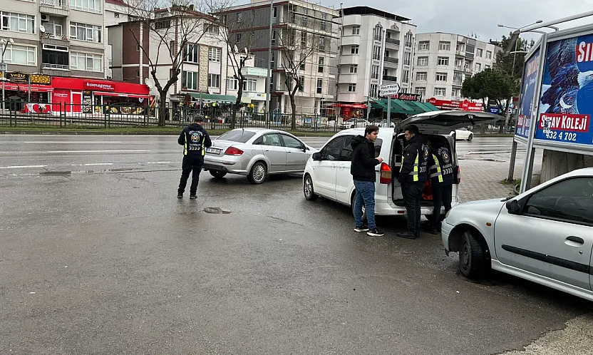 Samsun'da Korsan Taksilere Ceza ve Men