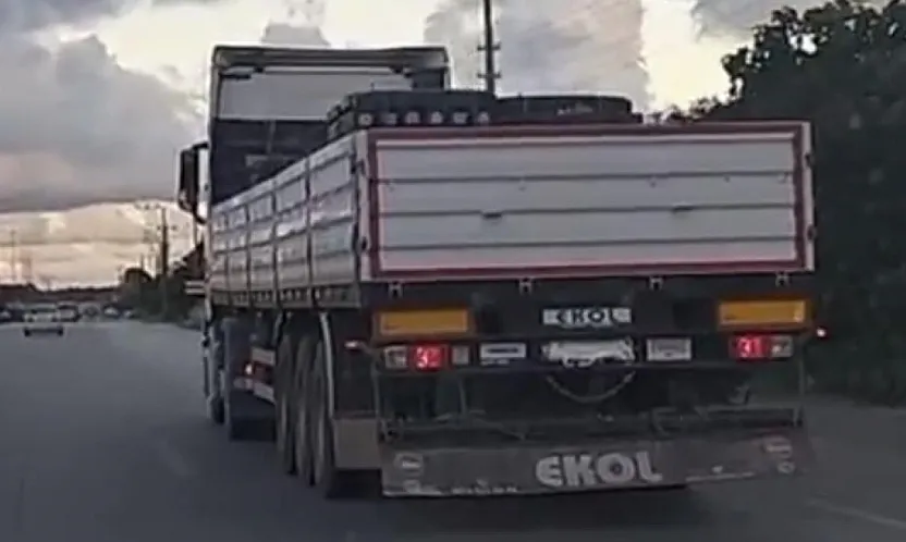 Samsun'da plakasını köpükle kapatan tır sürücüsüne rekor ceza