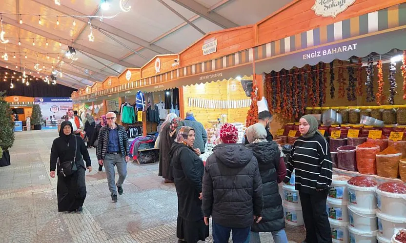 Samsun'da Ramazan tadında Ramazan sokağı