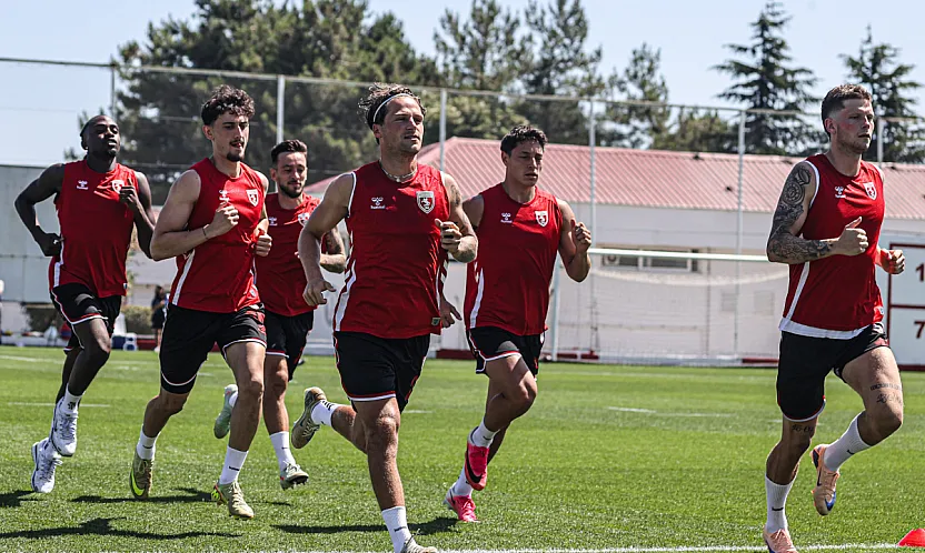 Samsunspor'da yeni sezon mesaisi sürüyor
